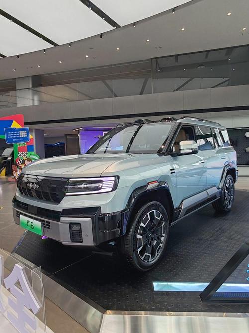 深圳119比亚迪方程豹硬派越野的爆款，英菲尼迪35周年与你共成长